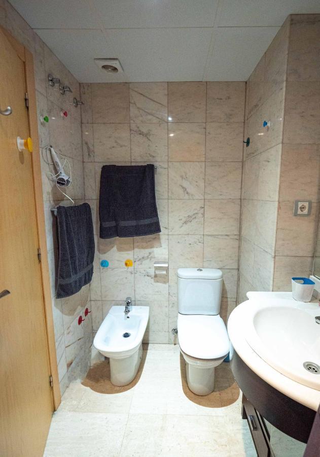 Two Bedroom Stylish Studio, 5 Minutes Walk From The Beach Lloret de Mar Exterior foto