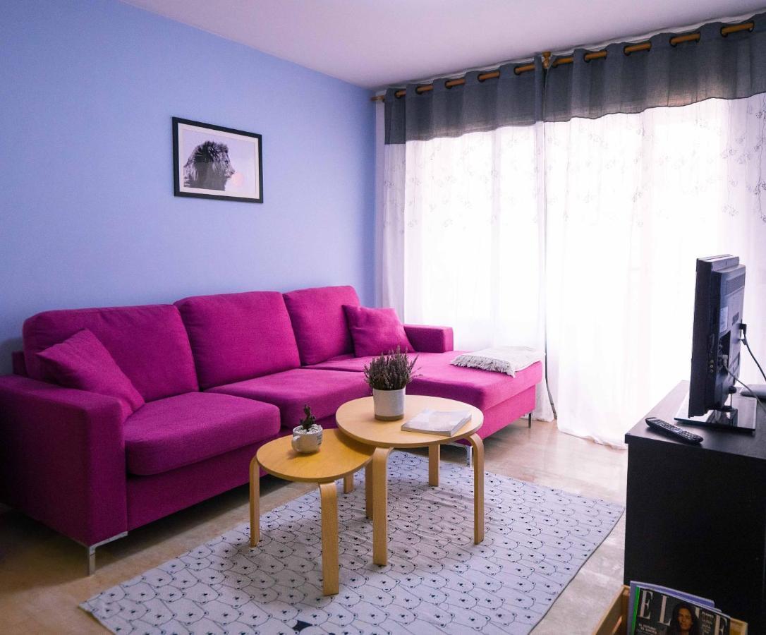 Two Bedroom Stylish Studio, 5 Minutes Walk From The Beach Lloret de Mar Exterior foto